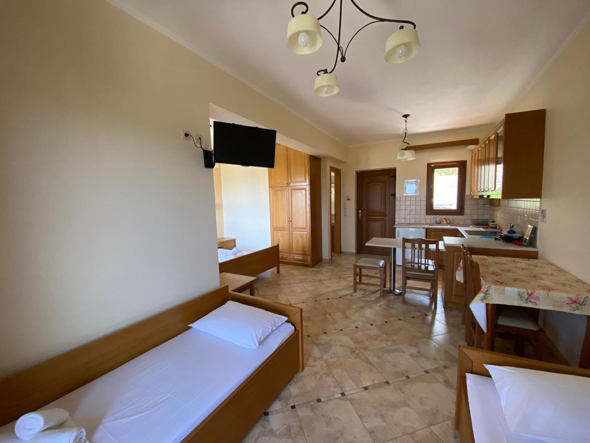 Demiris Hotel Sívota 외부 사진