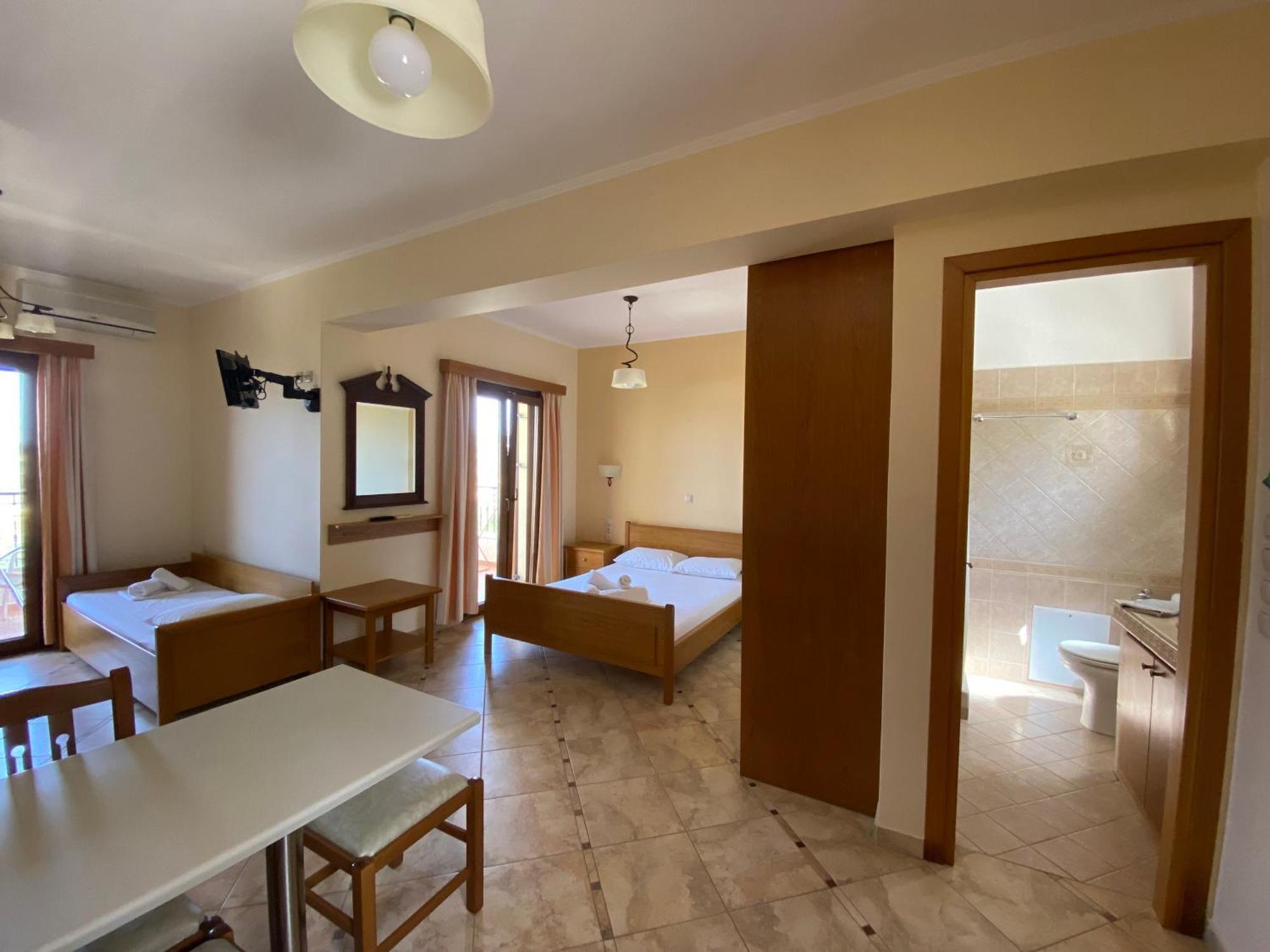 Demiris Hotel Sívota 외부 사진